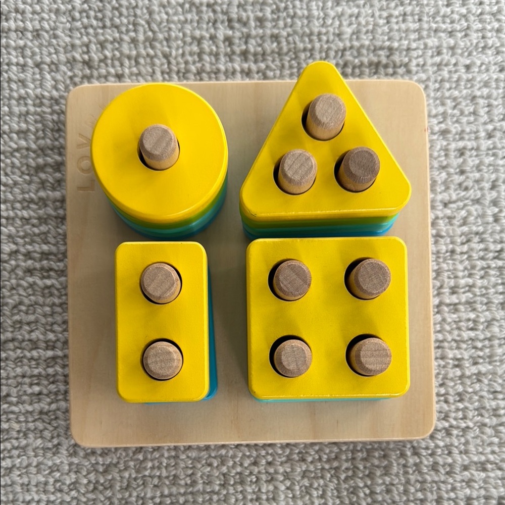 Lovevery Sort & Stack Peg Puzzle